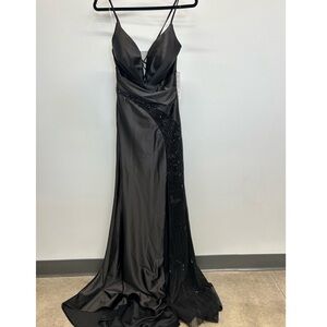 Stacees Black Satin Beaded Butterfly Formal Gown – Size 0, NWT